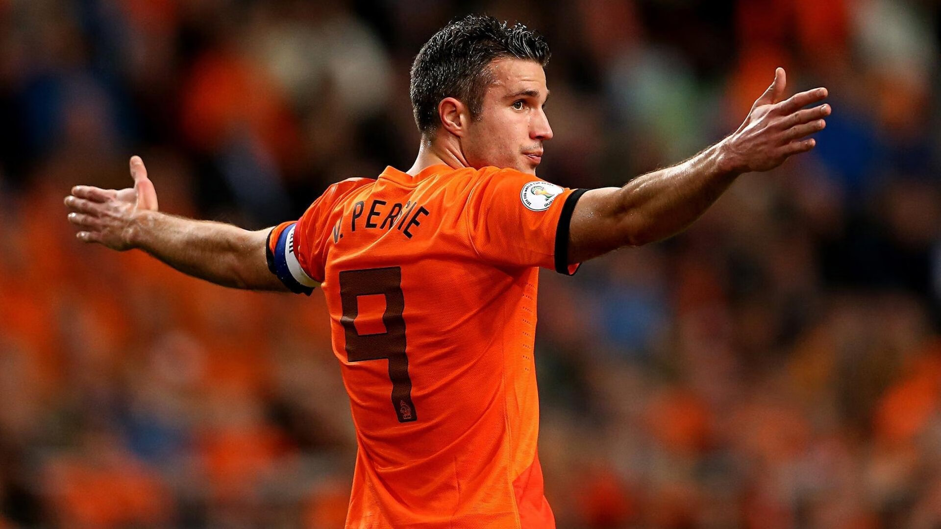 《FIFA2025虚拟足球“超凡盛典”——线上线下同步，点燃全球足球梦》