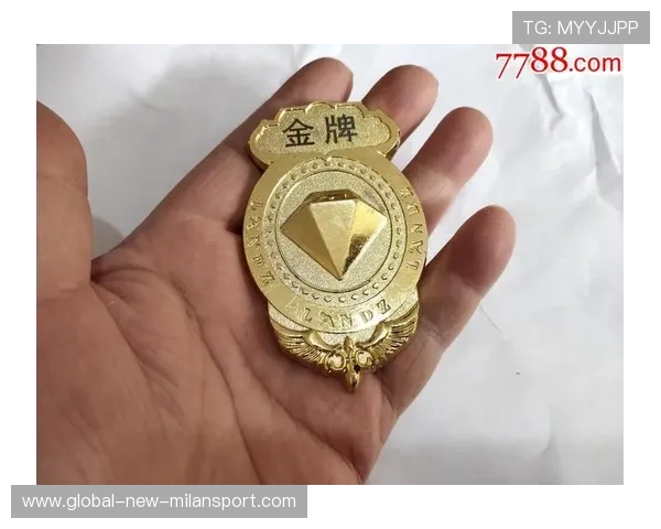 奖牌制作的最后工序：刻名字的师傅，奖牌制作的最后工序_刻名字的师傅叫什么