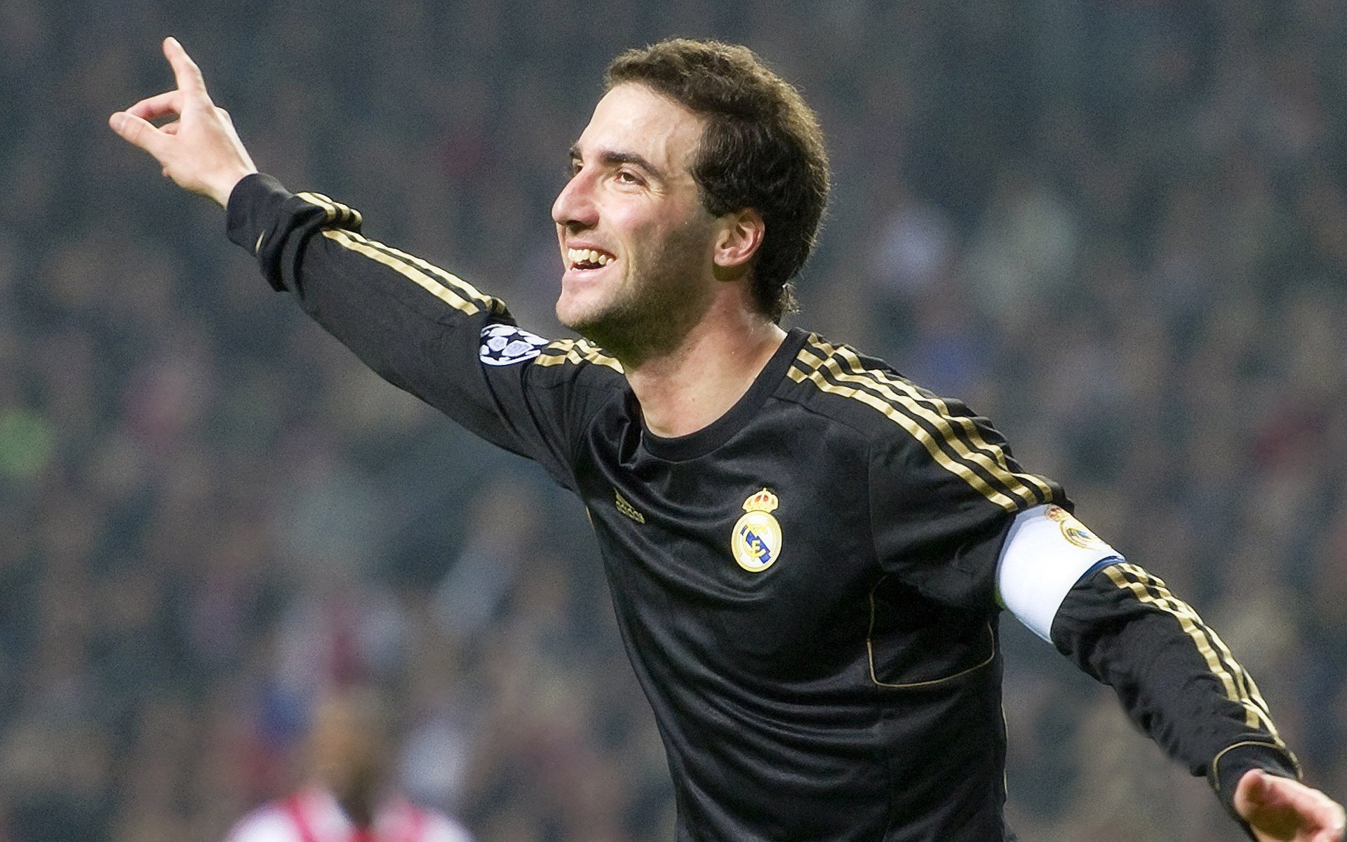 AC Milan官方APP下载-CS2战术博弈操作精准，cs 战术